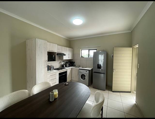 2 BEDROOM APARTMENT FOR SALE IN BRENTWOOD PARK